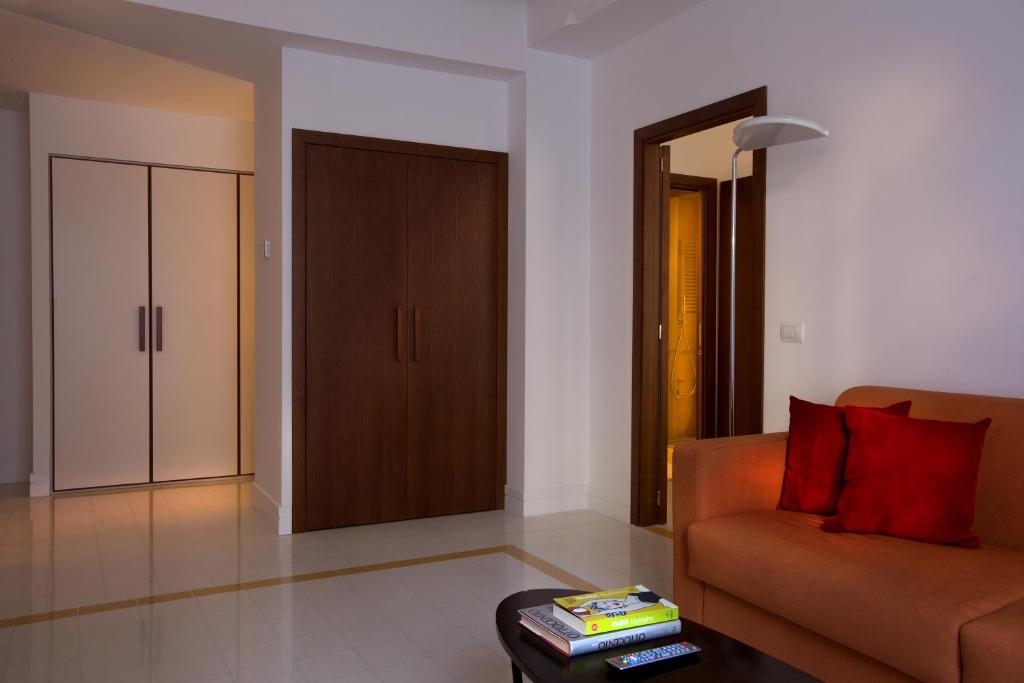 Część wypoczynkowa w obiekcie Corso Novara 5 Design Apartments
