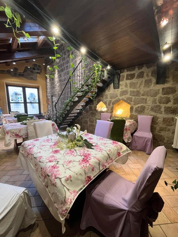 A seating area at Medieval House