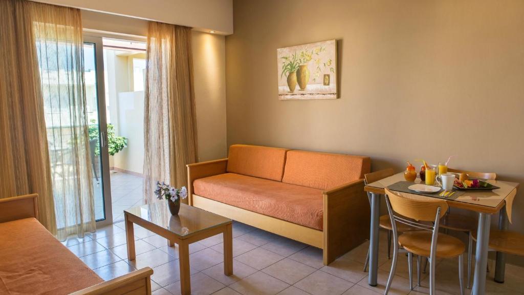 Helios Apartments - 15