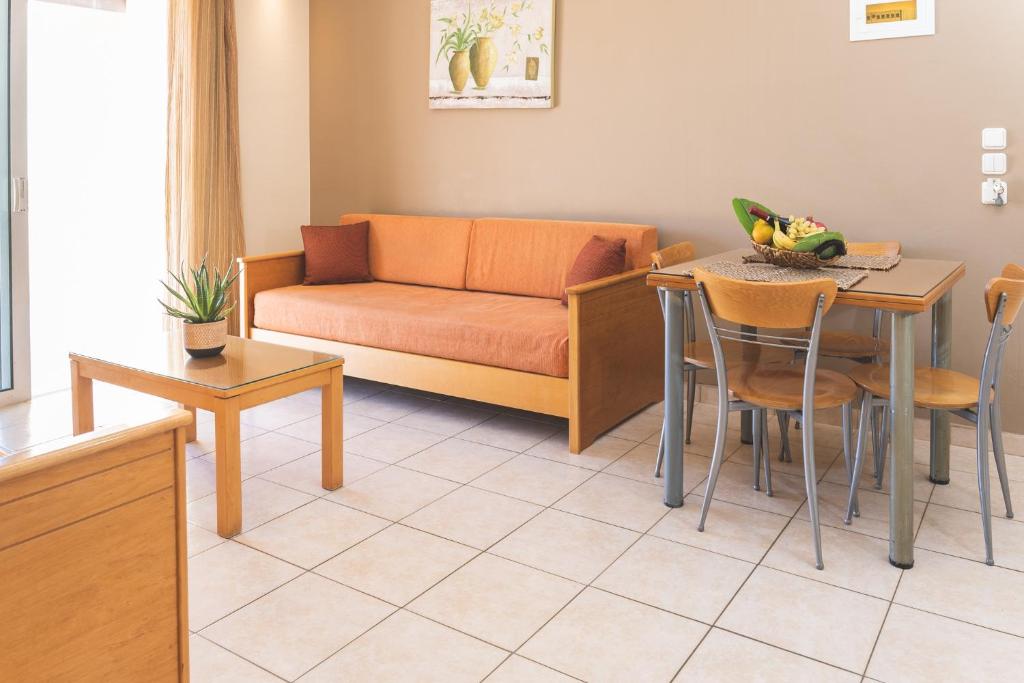 Helios Apartments - 17