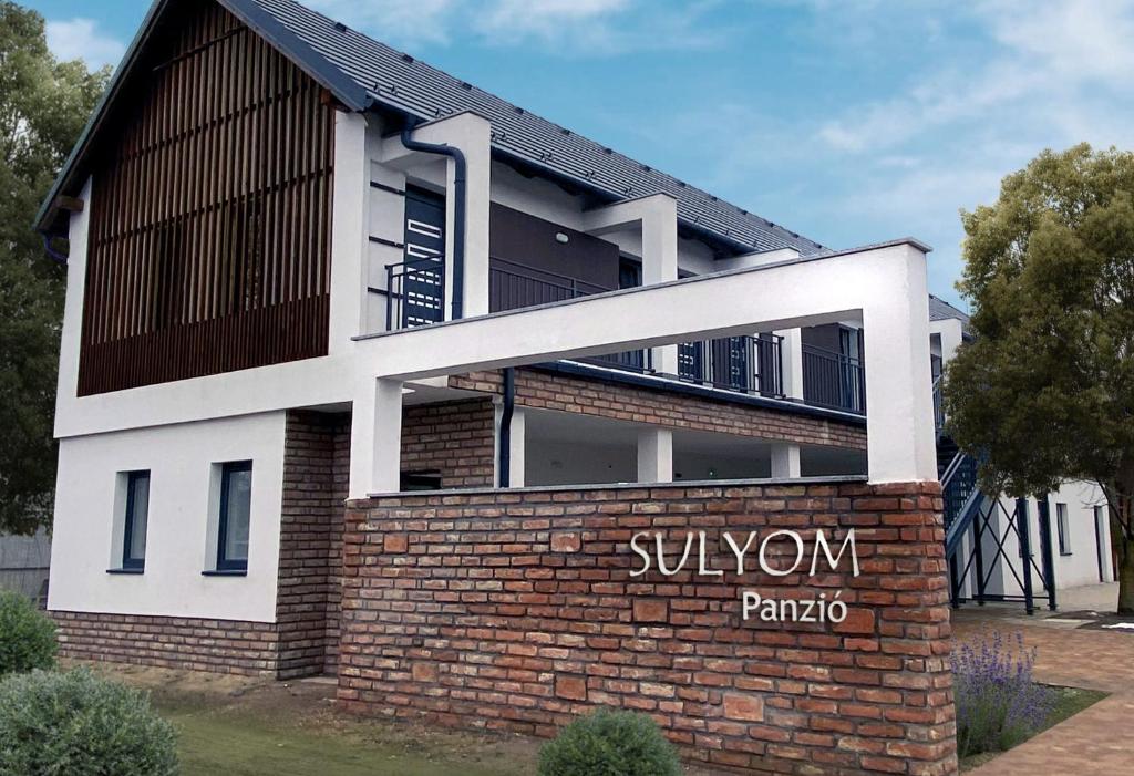 Sulyom Panzió 5358 Tiszafüred, Tiszaikertsor utca 9. kép - 1