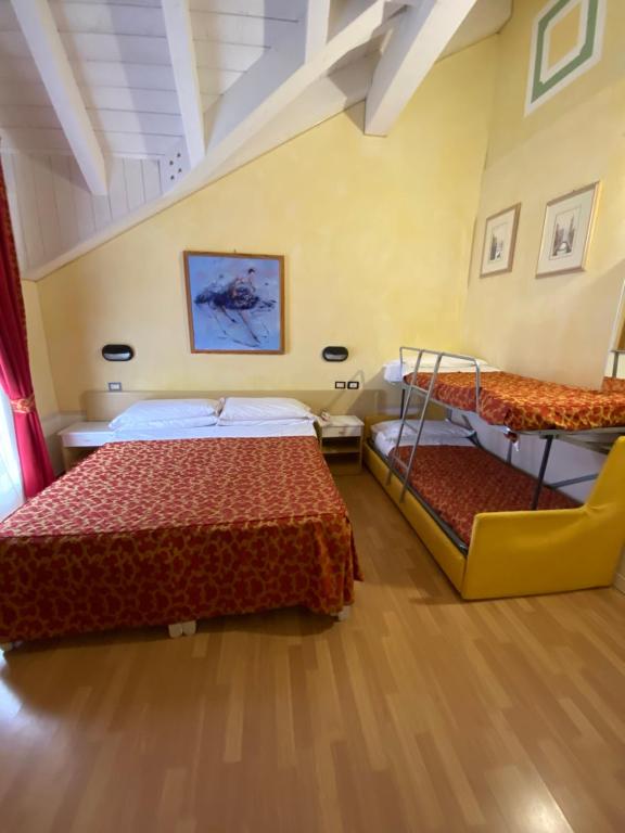 Hotel Montepizzo - Habitación Cuádruple
