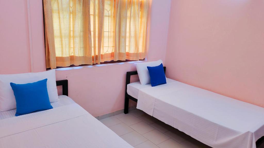 Postel nebo postele na pokoji v ubytování Airport Residence Inn