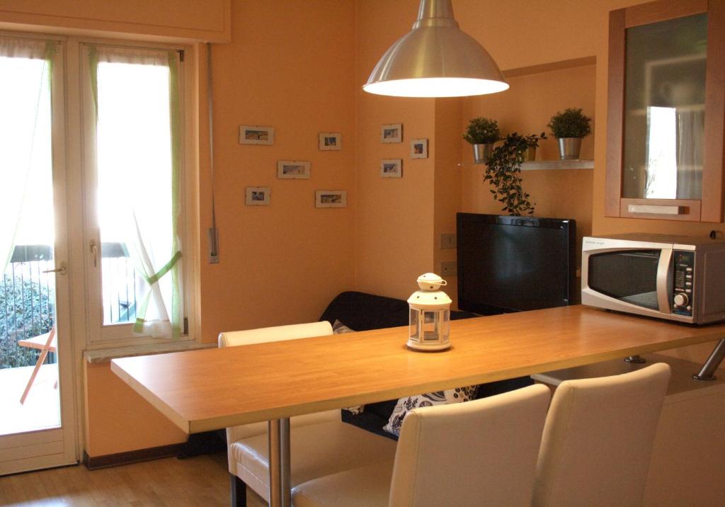 Kuchyňa alebo kuchynka v ubytovaní IL Terrazzino di Via Gorizia