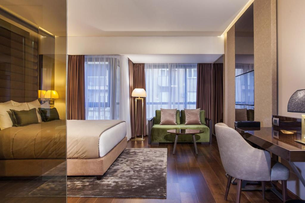 Posezení v ubytování SAINT TEN Boutique Hotel, Small Luxury Hotels