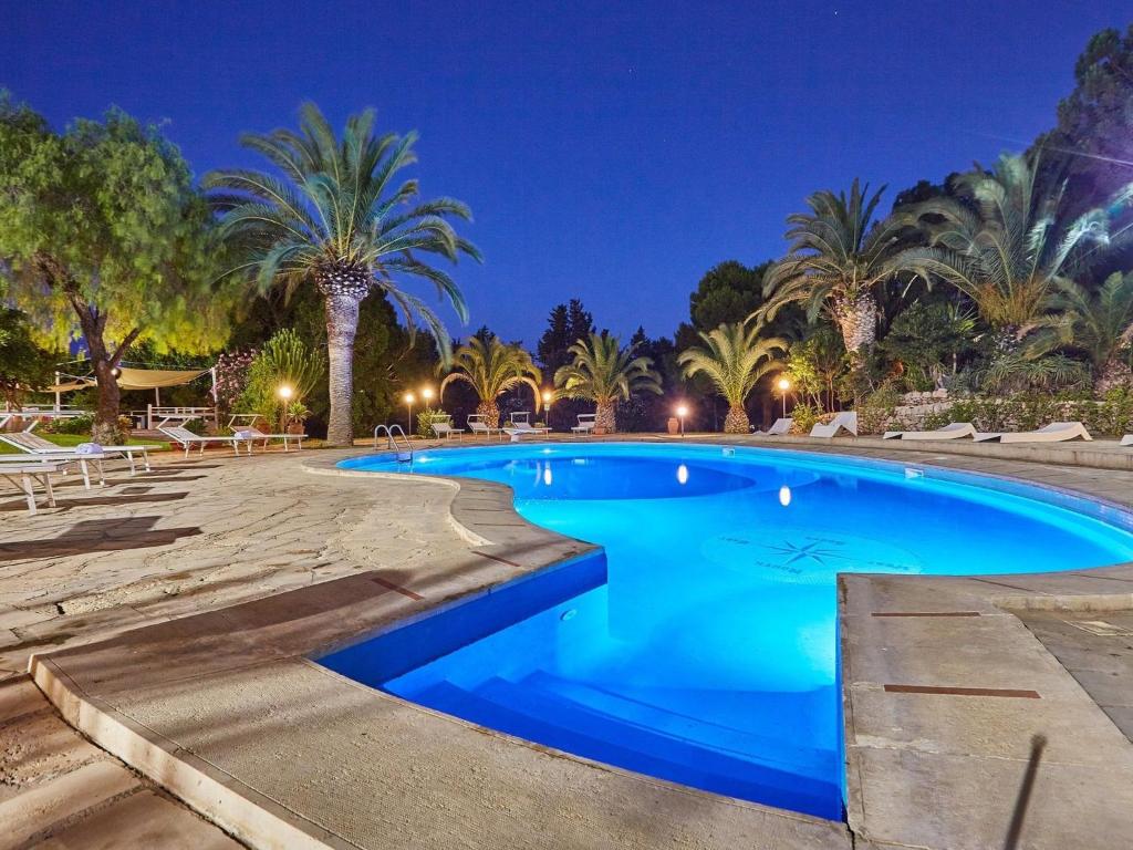 The swimming pool at or close to Baroque Bliss Luxurious Villa