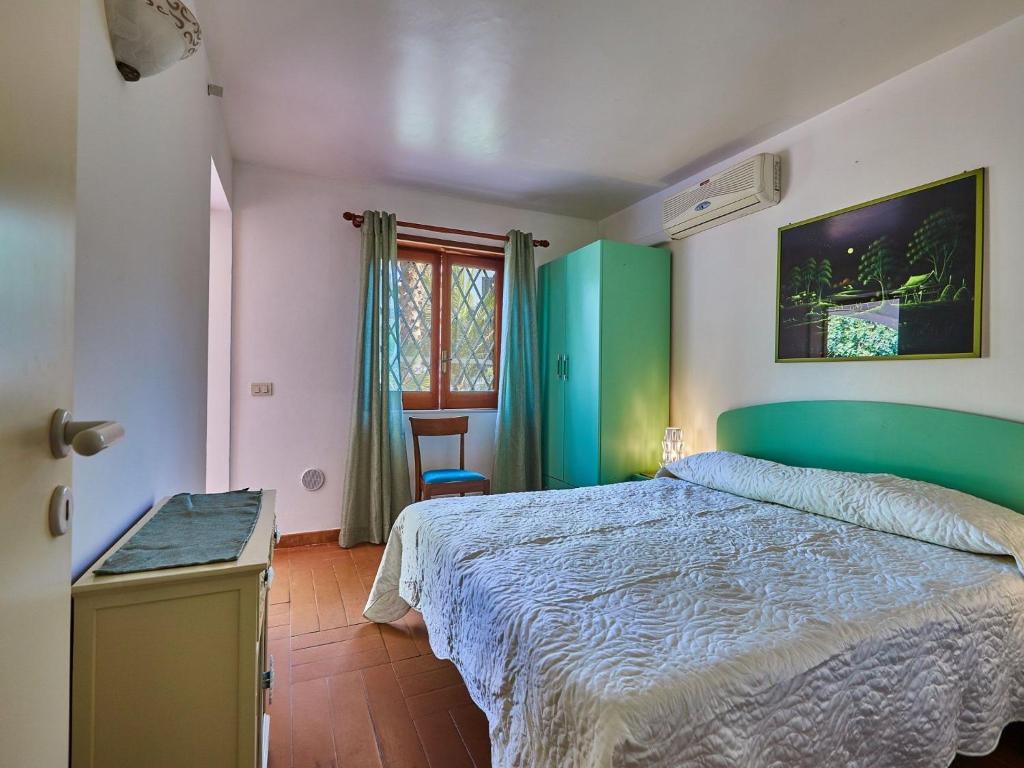 A bed or beds in a room at Baroque Bliss Luxurious Villa