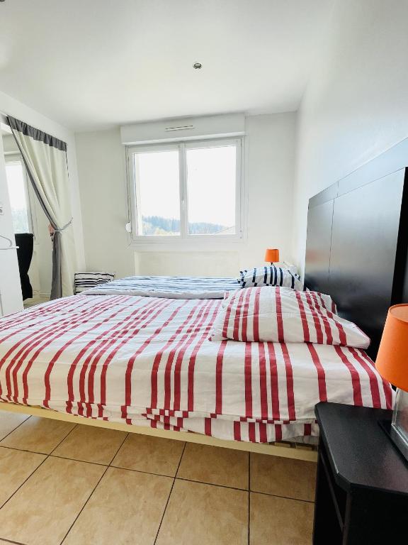 Residence Louis Place du Marche - Deluxe Apartment