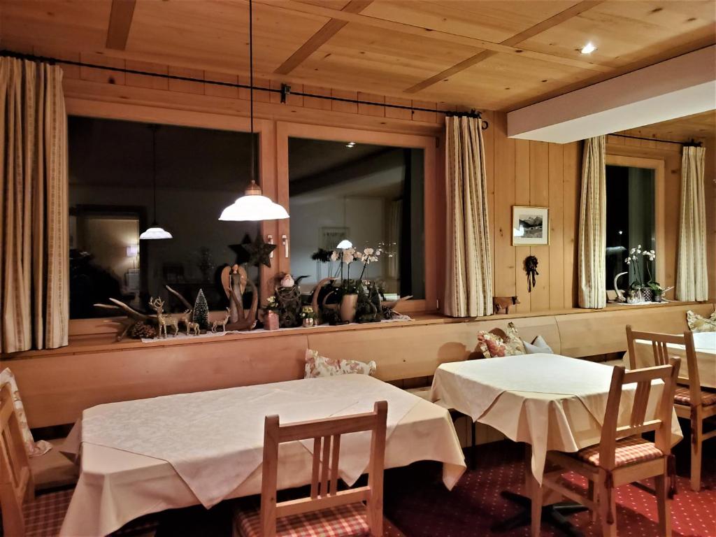 Restaurace v ubytování Pension Waldhof