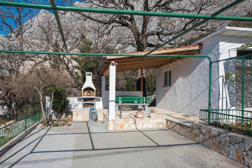 Apartment Ana Chill in Bast - Apartamento Con Terraza