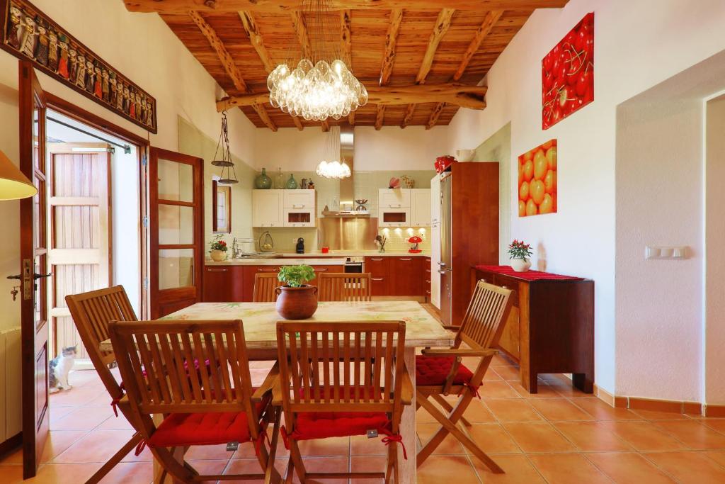 Fotografie z fotogalerie ubytování Casa ibicenca Can Chinchó v destinaci San Jose de sa Talaia