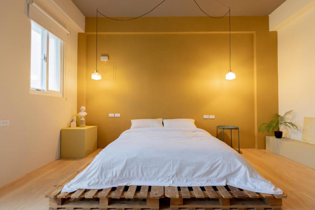 Postel nebo postele na pokoji v ubytování 01+ Home