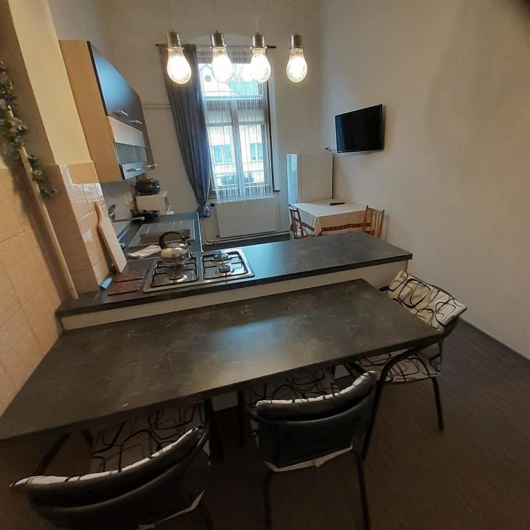 Telewizja i/lub zestaw kina domowego w obiekcie Apartma Františkovy Lázně