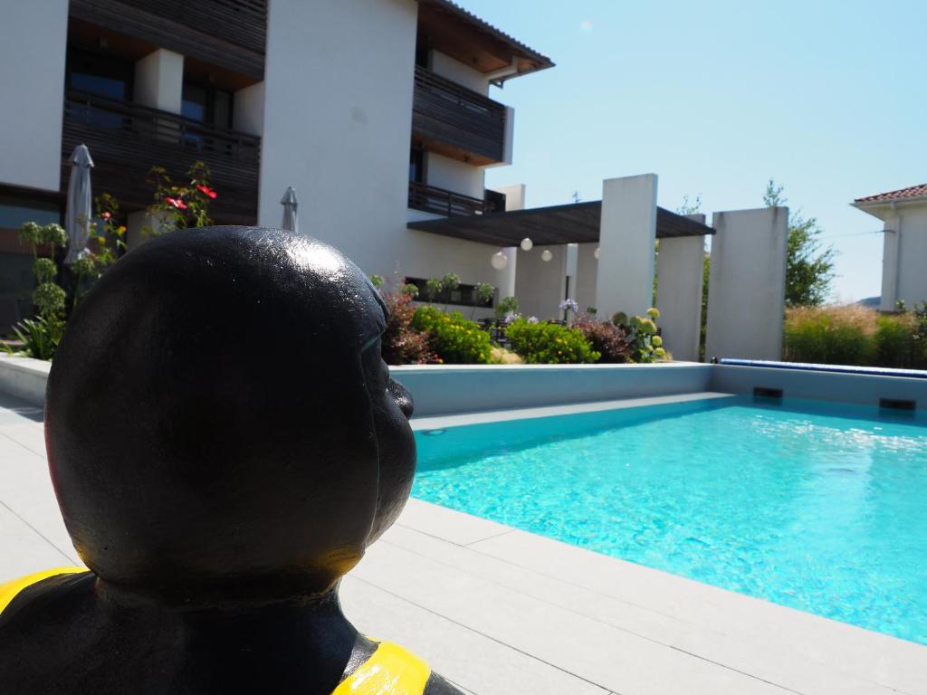 Piscine de l'établissement Hotel Restaurant Santiago ou située à proximité