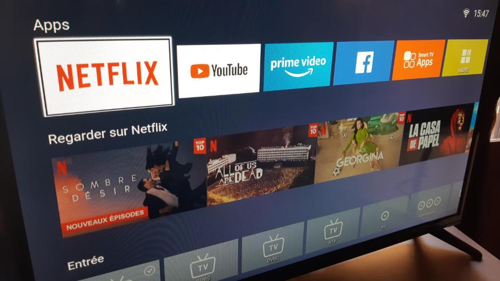 TV a/nebo společenská místnost v ubytování À Deux Pas ...