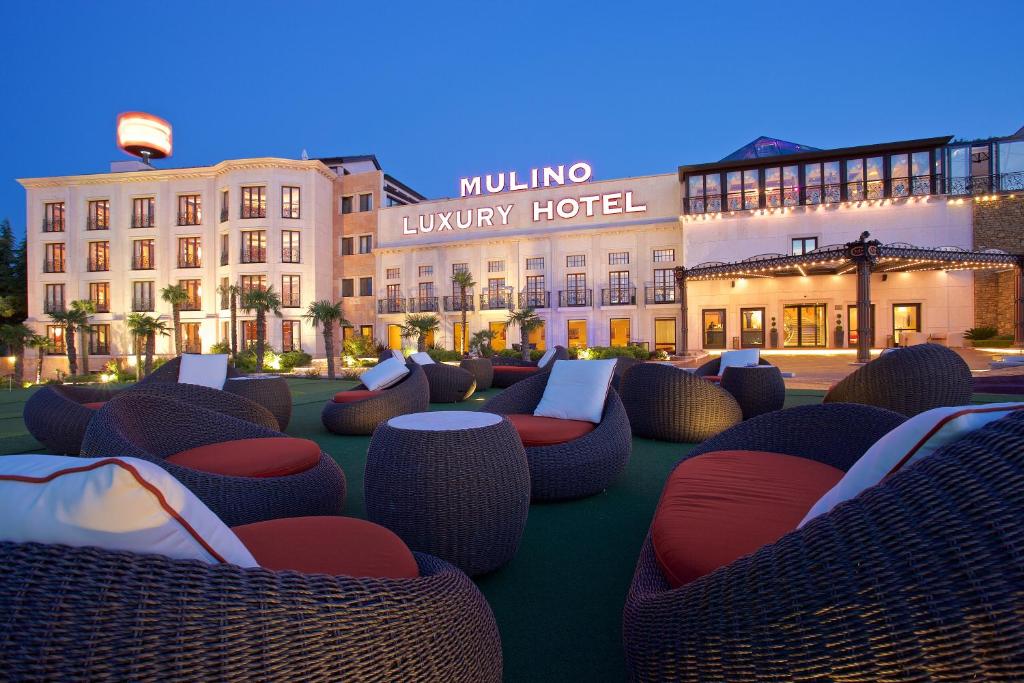 Posedenie v ubytovaní Mulino Luxury Boutique Hotel