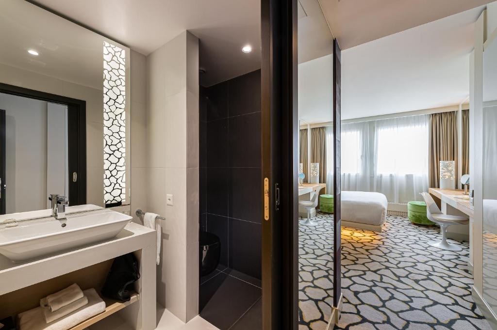 N’vY Manotel - Resim 32