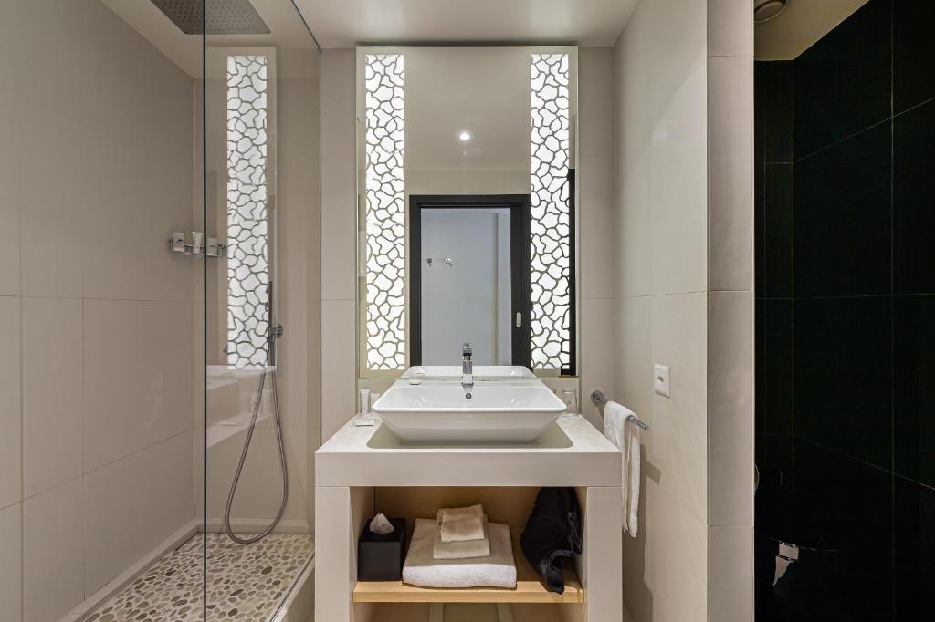 N’vY Manotel - Resim 31