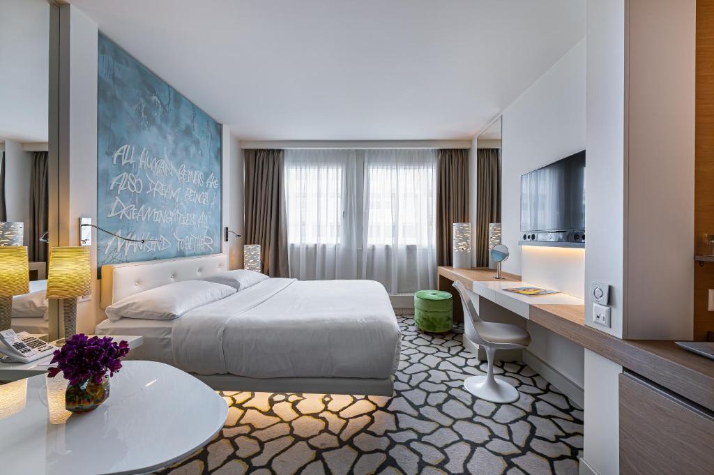 
Standard Double or Twin Room
