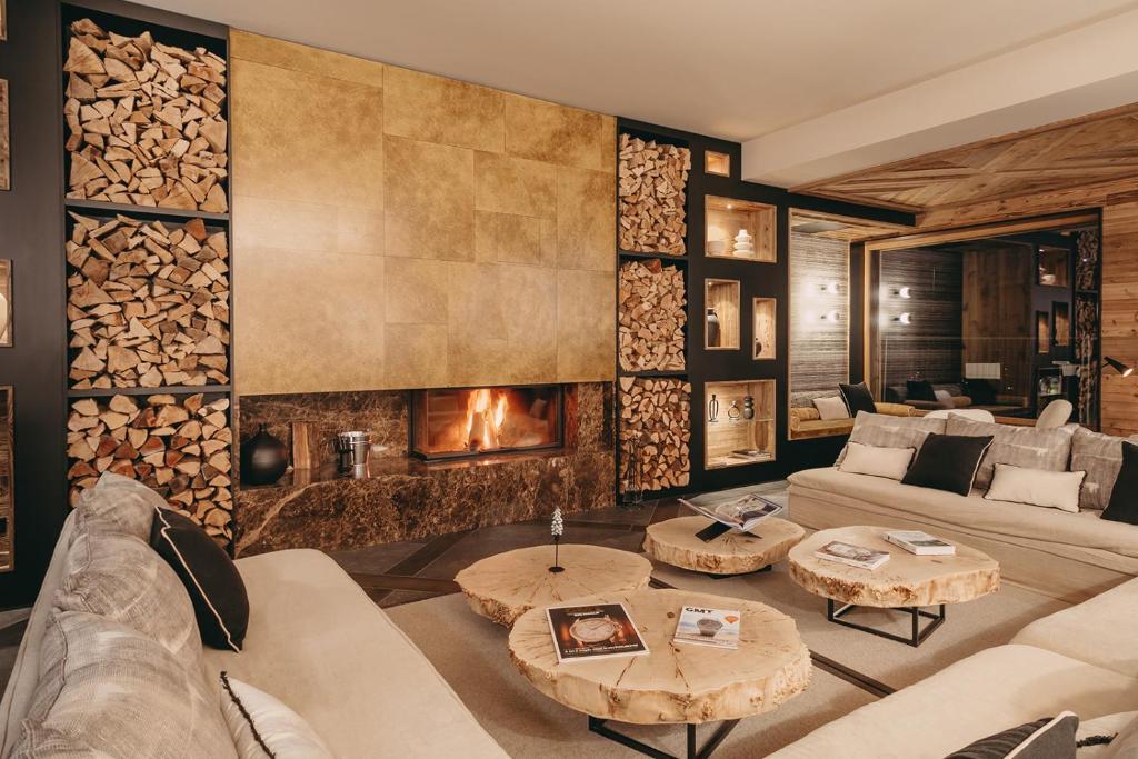 Posezení v ubytování Eringer Hotel