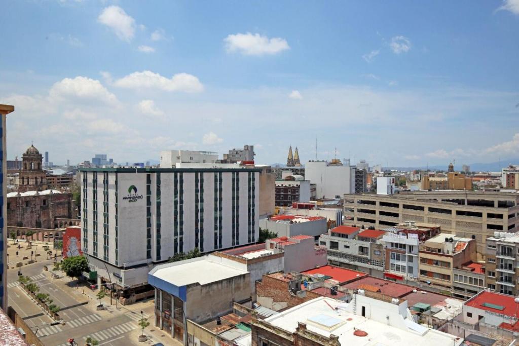 Nespecifikovaný výhled na destinaci Guadalajara nebo výhled na město při pohledu z hotelu