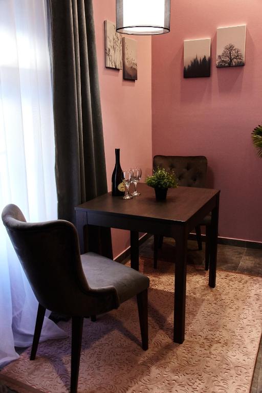 Foto dalla galleria di Restoran Orijent 5 a Sombor
