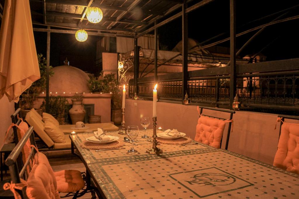 Posezení v ubytování Riad Dar Habiba by Garden Wonders
