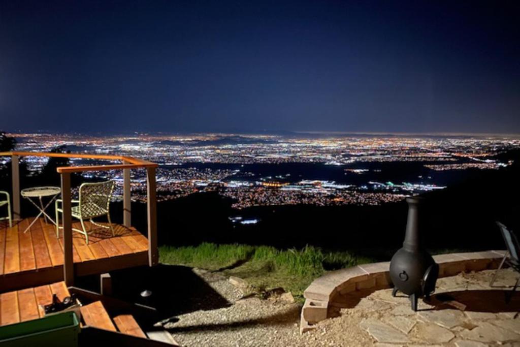 Private Mountain-Top Cabin – Photos 1