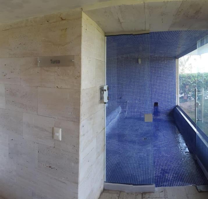 Fotografie z fotogalerie ubytování Hermoso apartamento con todas las comodidades acceso directo a la playa Morros Epic sector La Boquilla cumple protocolos de bioseguridad v destinaci Cartagena