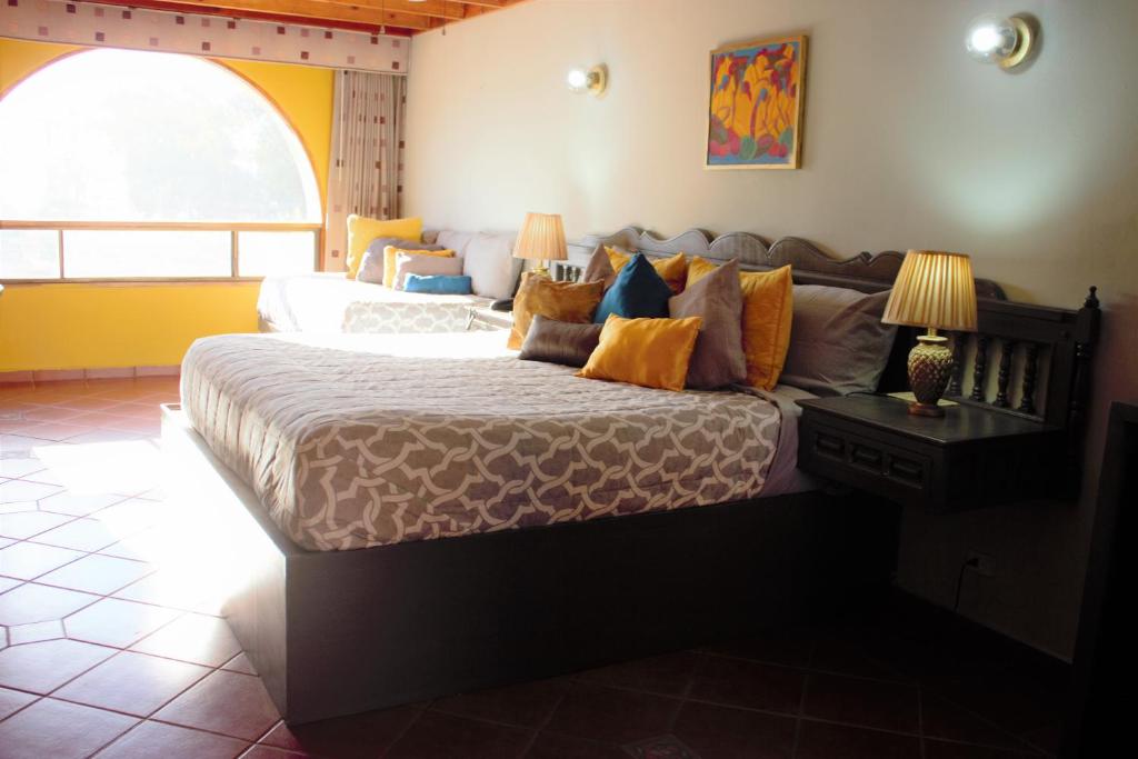 MISION SANTA ISABEL - 