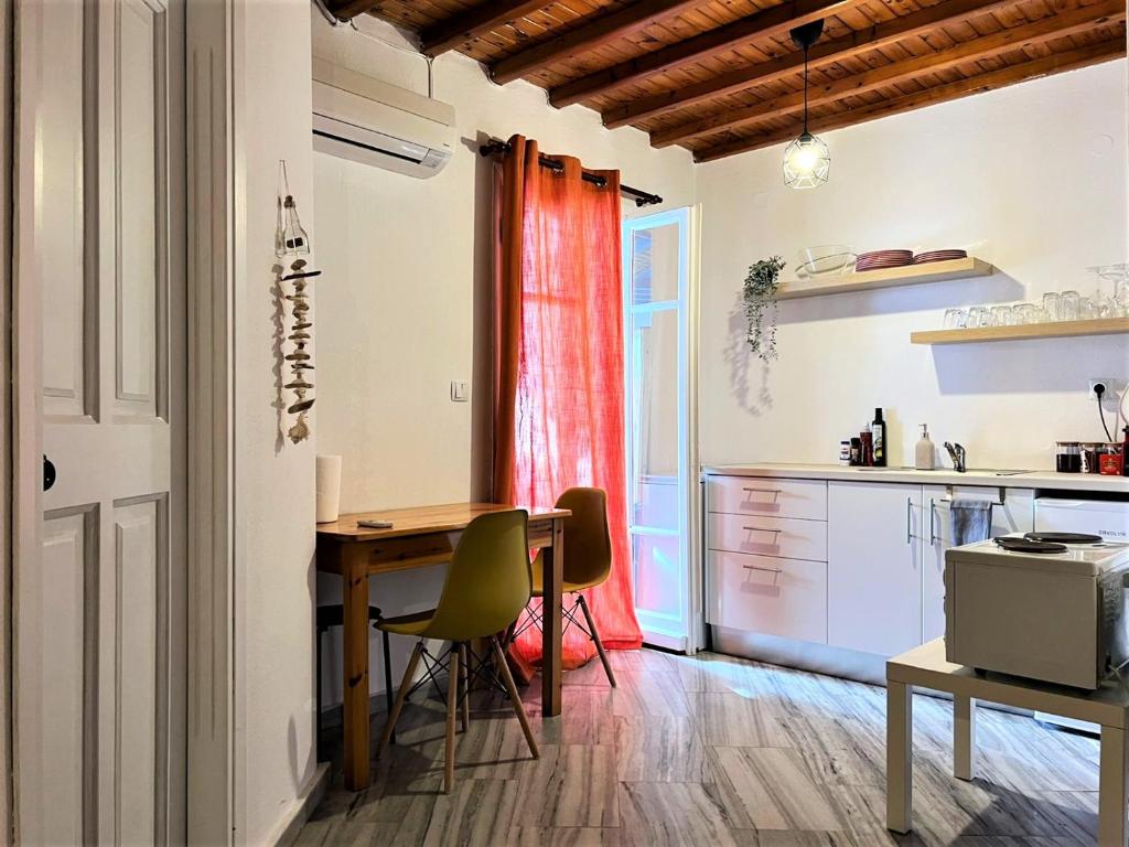 A kitchen or kitchenette at Beachside studio Ornos area