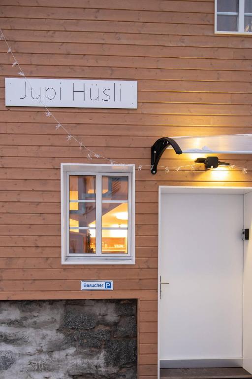 Zdjęcie z galerii obiektu Jupi Hüsli w mieście Göschenen