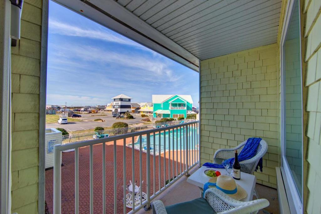 Vacation Home Resting Beach Place, Hatteras, NC