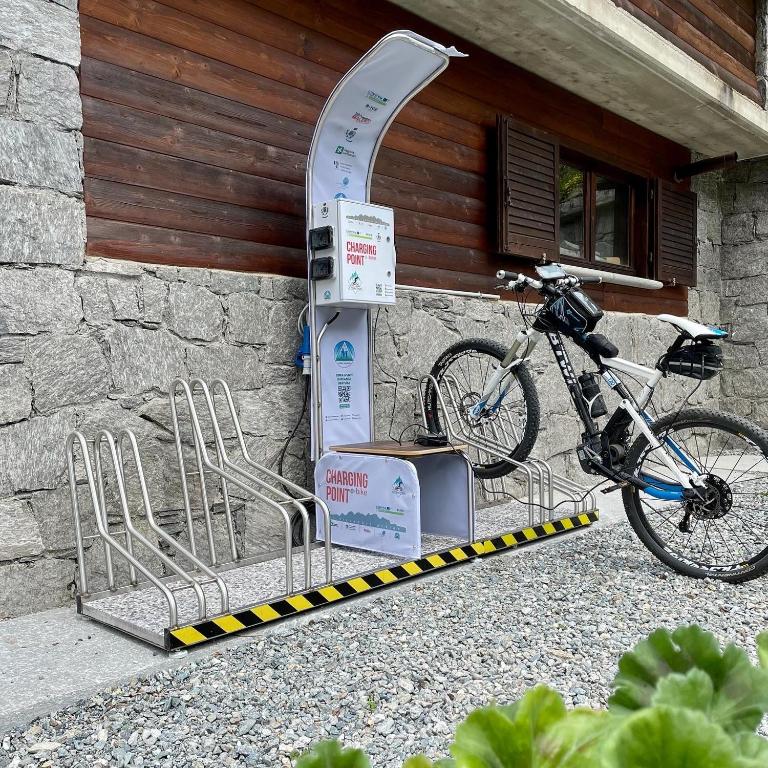 Jízda na kole v ubytování Hotel Gembro nebo okolí