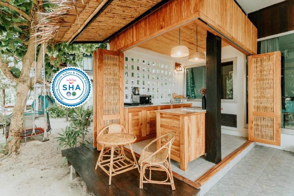 Certifikát, hodnocení, plakát nebo jiný dokument vystavený v ubytování Cookies Salad Resort