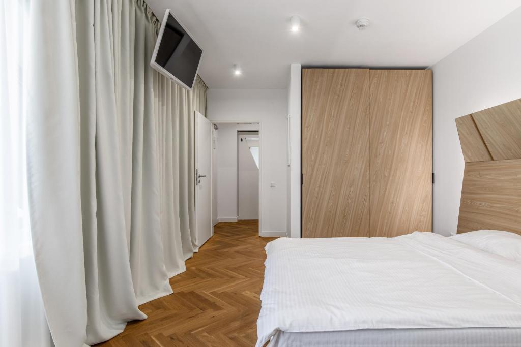 Aparthotel Blend City Center - Resim 33