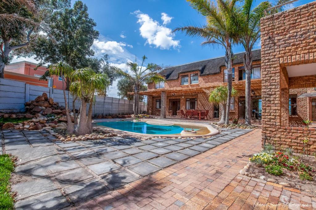 Sunset Guesthouse, Cape Town (updated prices 2024)