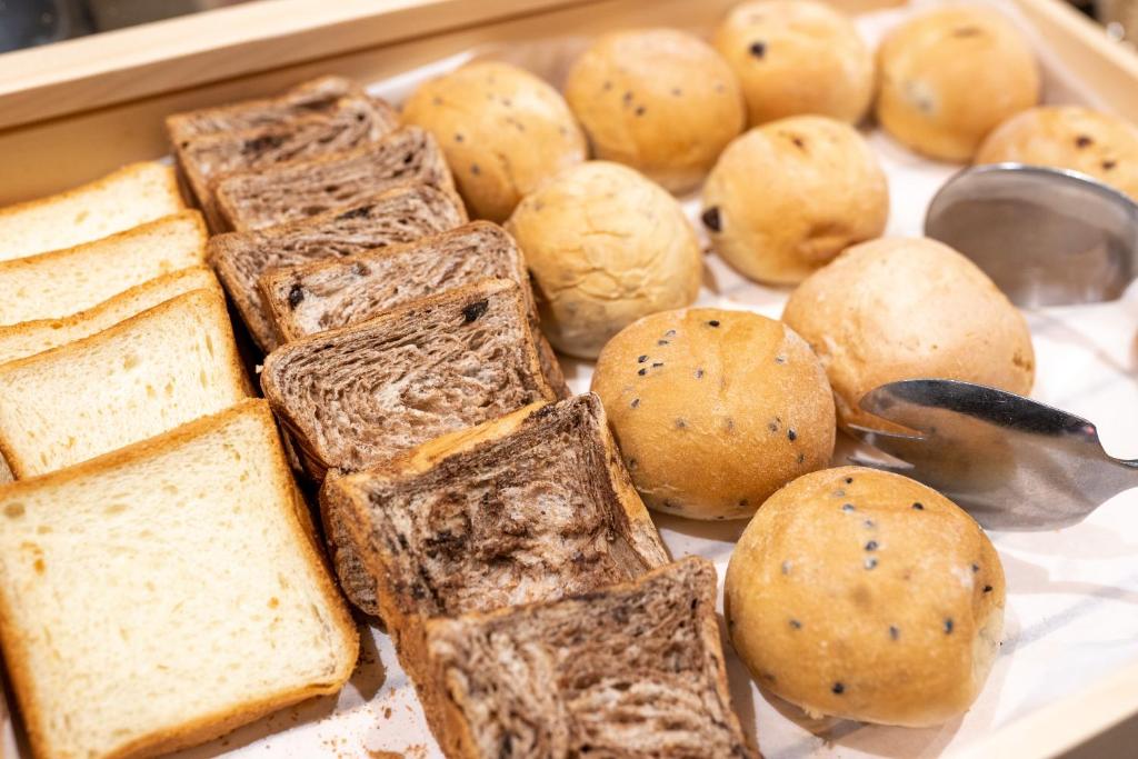 ホテルの敷地内または近くでの食事または食べ物