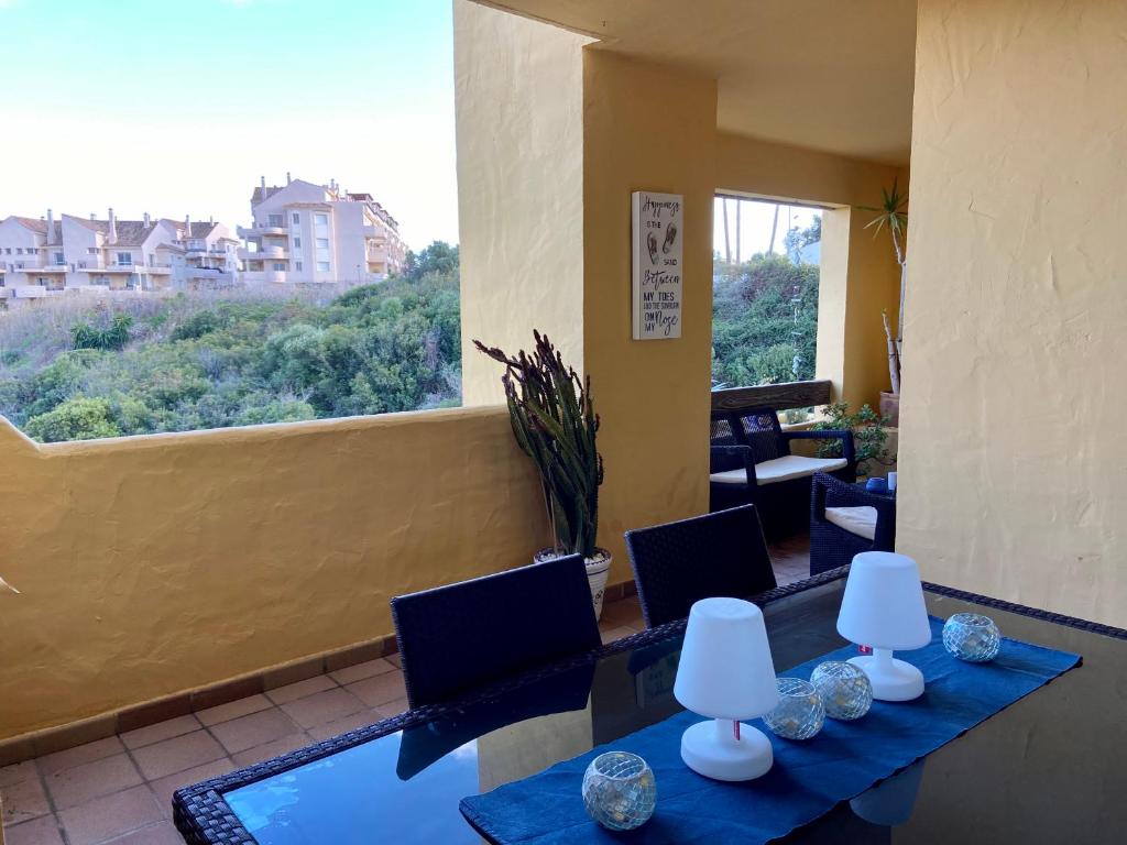 Balkón nebo terasa v ubytování Duquesa Village (La Casa del Loonos)