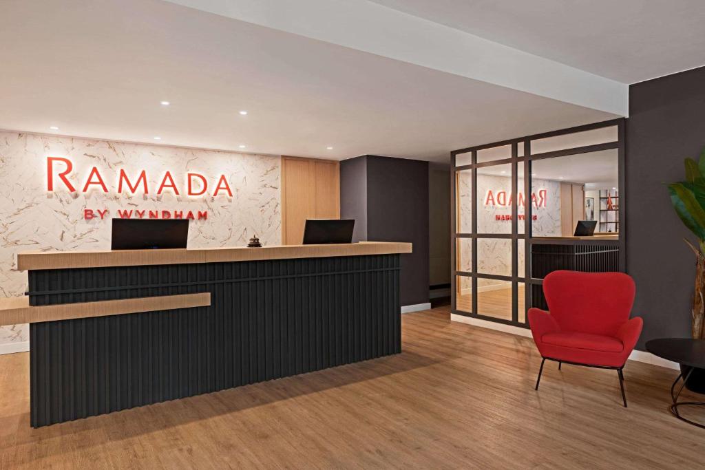Ramada by Wyndham Valencia Almussafes i Almussafes ...