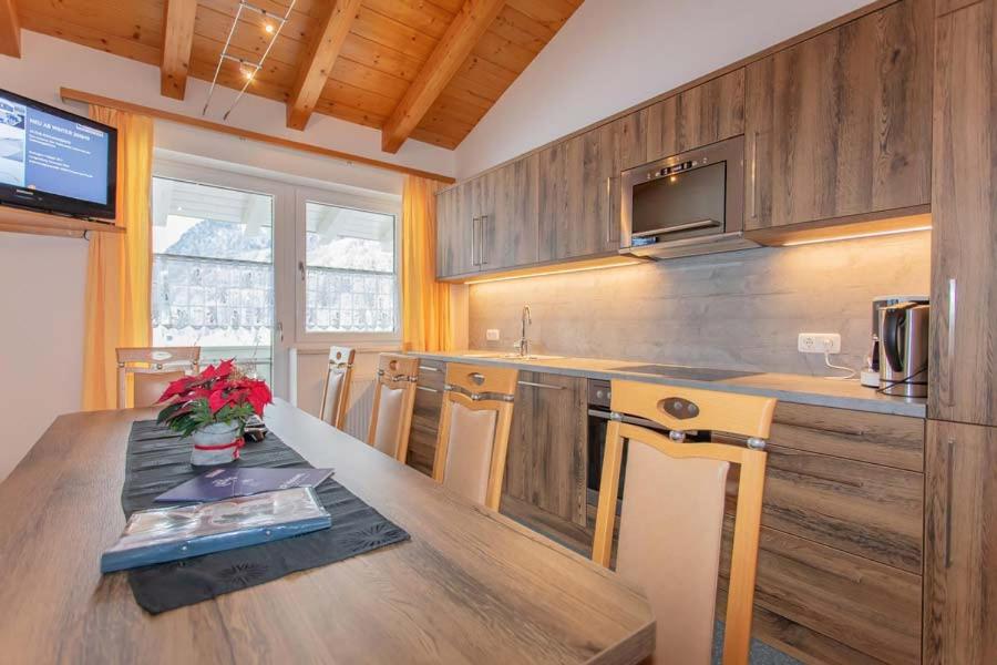 Fotografie z fotogalerie ubytování Gruber's Gästehaus v destinaci Viehhofen