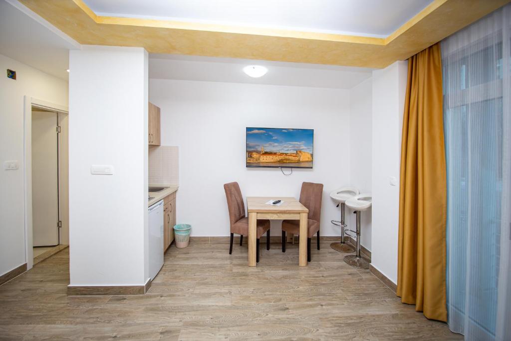 Apartment Sofija - 13