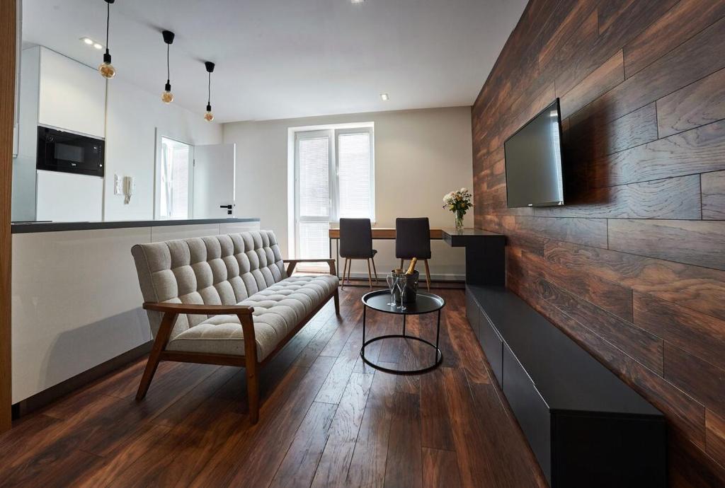 TV a/nebo společenská místnost v ubytování Beautiful apartment near the city center