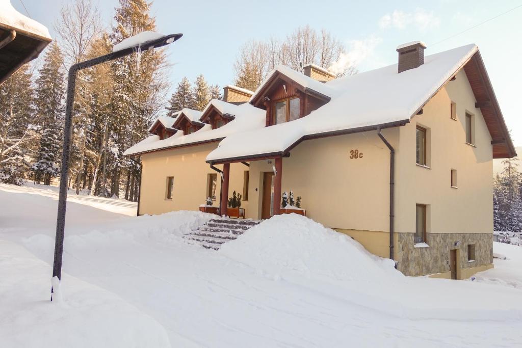 Apartamenty Sadowy v zimě