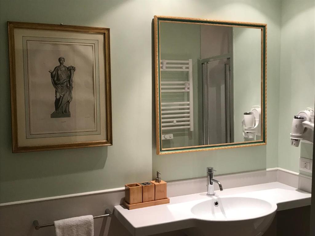 HiSuiteROME - ApartHotel - Resim 25