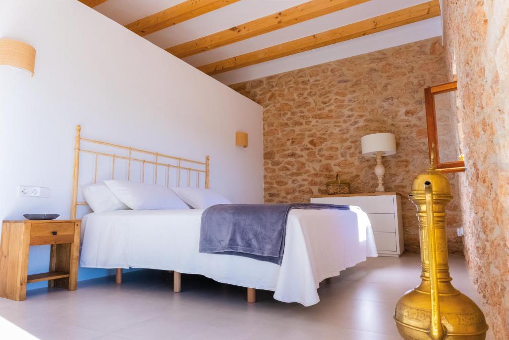 NEW LUXURY VILLA - Es Pujol de na Rita, La Mola – Updated ...
