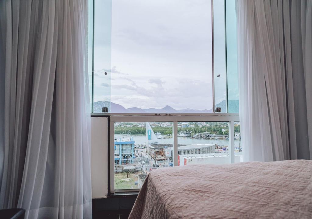 Postel nebo postele na pokoji v ubytování Próximo a praia das castanheiras, internet, cooler, cadeiras de praia,roupas de cama e banho