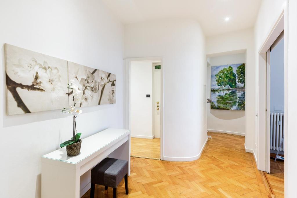 Fotografia z galérie ubytovania Spacious and brilliant apartment in Duomo by Easylife v Miláne