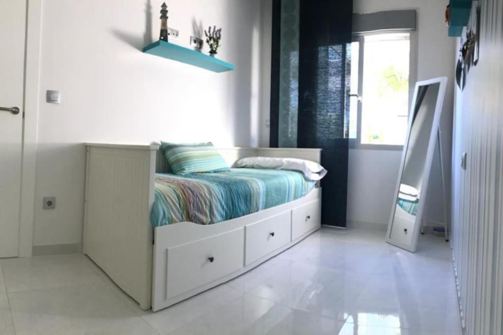 Villa Luxury - Private Pool - Wifi - Solarium, Alicante ...