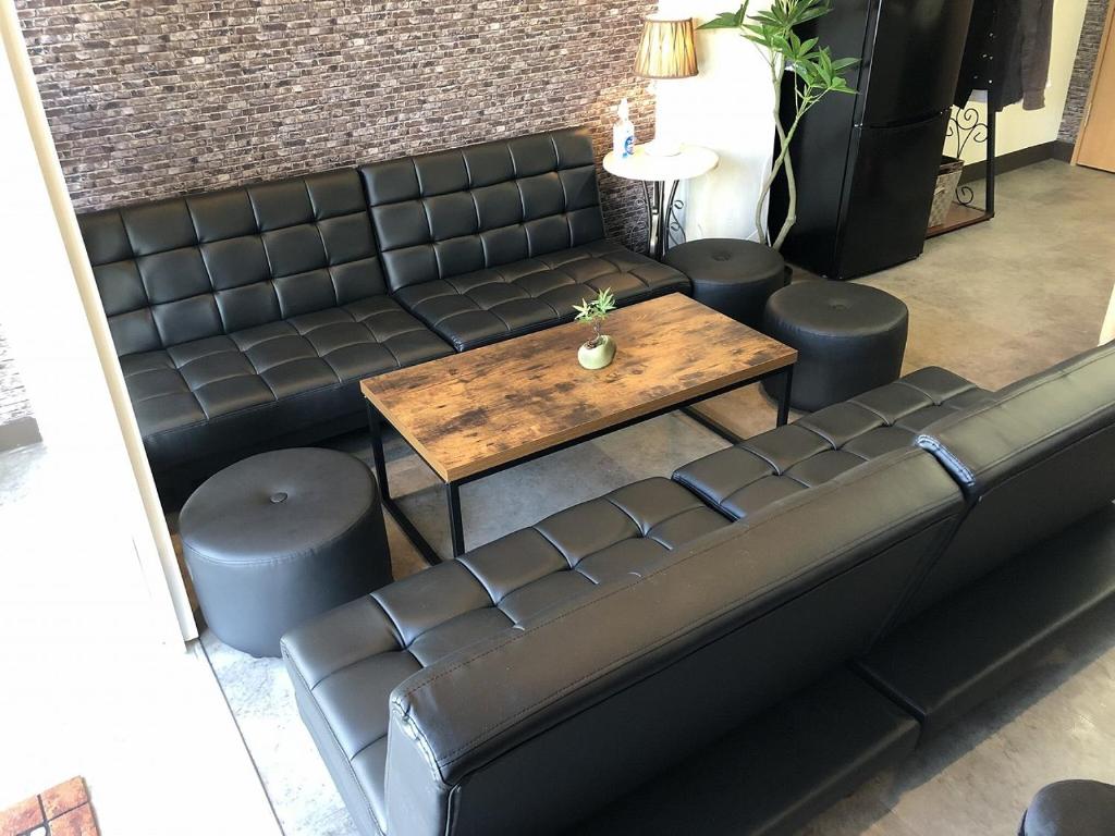 Posezení v ubytování Cool-inn Otaru